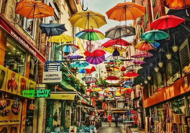 Discover Istanbul’s Hidden Neighborhoods—A Local’s Guide